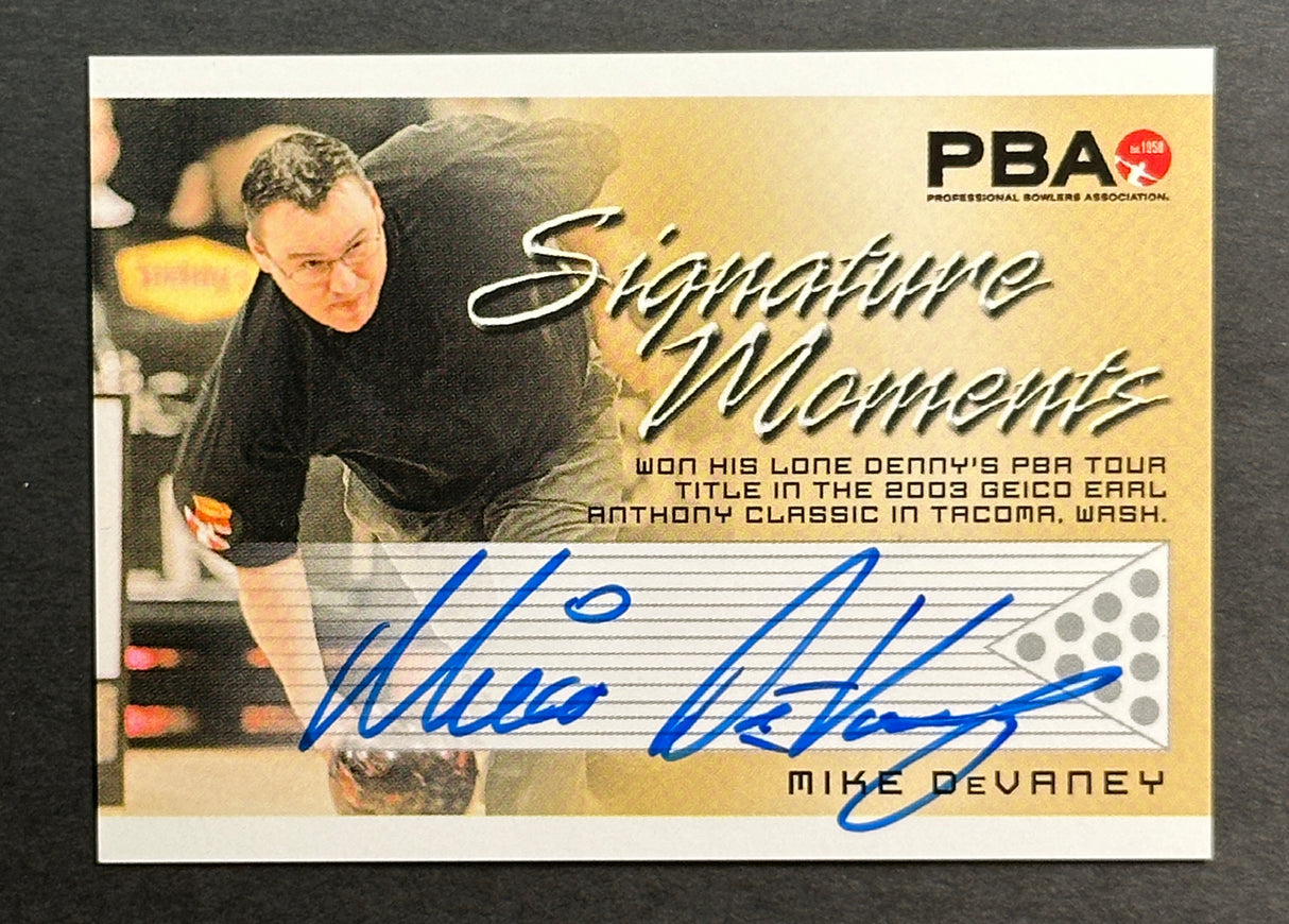 Mike DeVaney 2007 Rittenhouse Signature Moments PBA Autograph Bowling Card