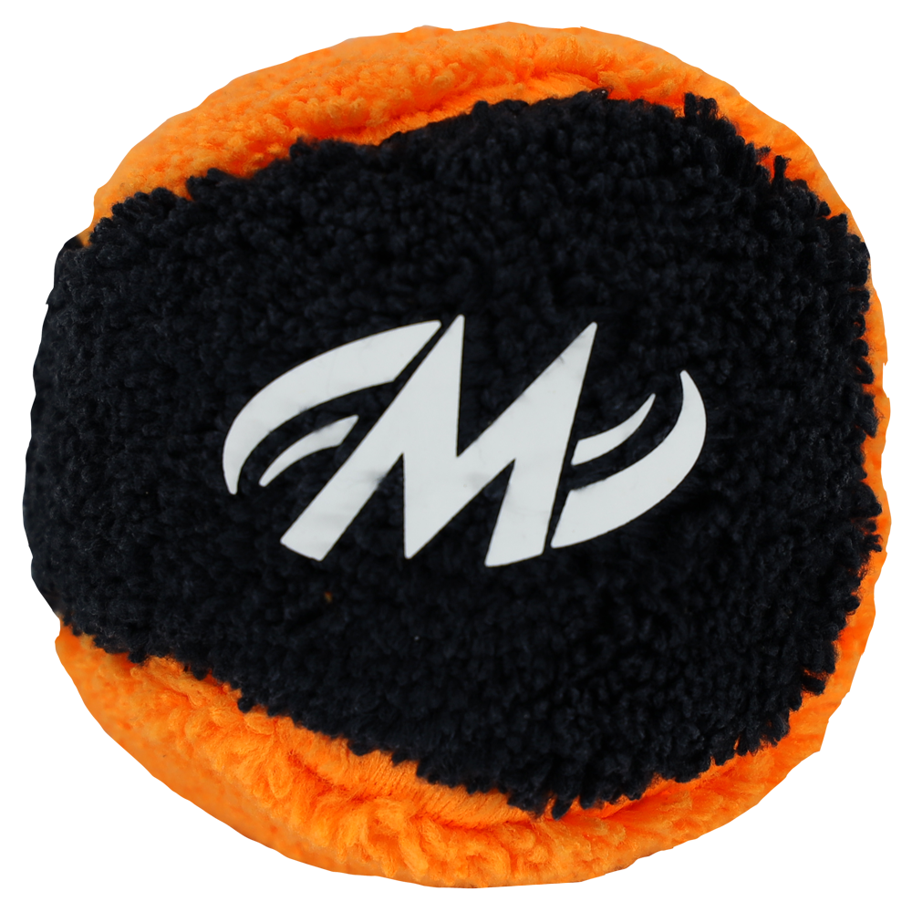 Plush Grip Ball - Black orange Absorbs moisture to dry hands and restore grip. Plush microfiber design is super-absorbent because it's much thicker than typical microfiber. Ball shape is easy to hold and provides maximum contact area with hands.