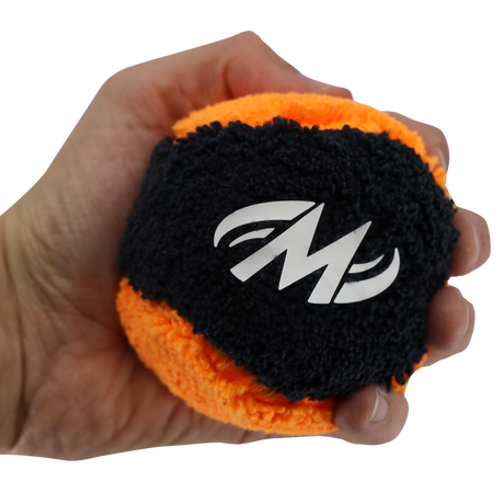 Motiv Plush Grip Ball Black/Orange