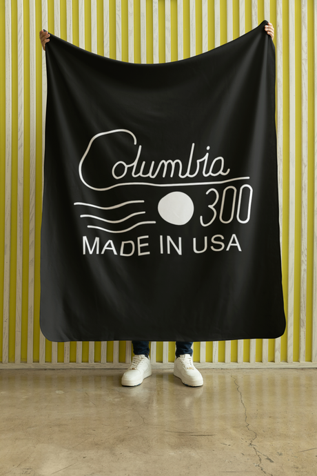 Columbia 300 Retro Logo 60" x 80" Plush Blanket