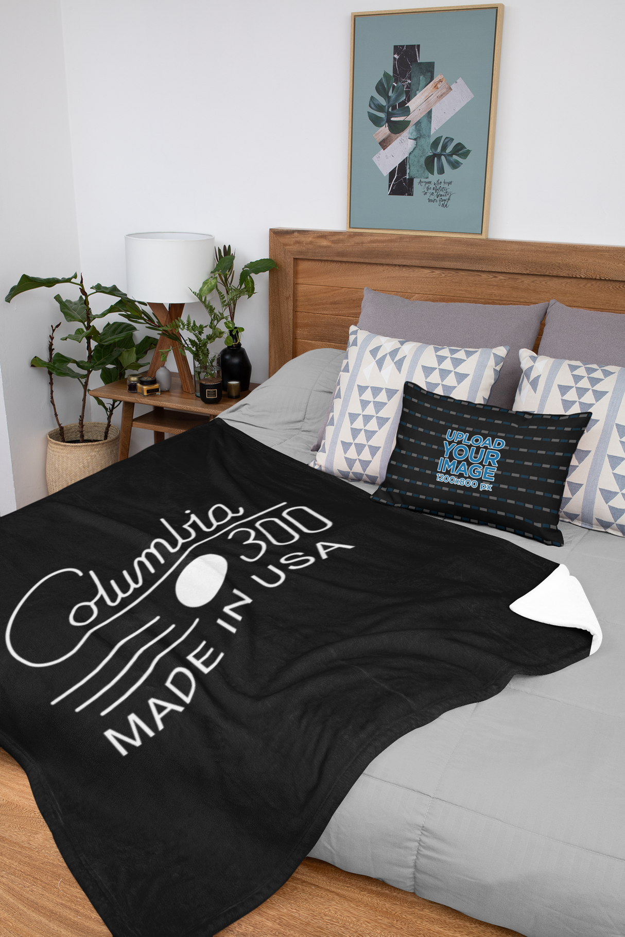 Columbia 300 Retro Logo 60" x 80" Plush Blanket