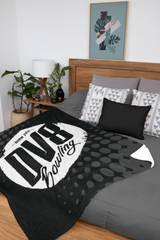 DV8 Circles 60" x 80" Plush Blanket