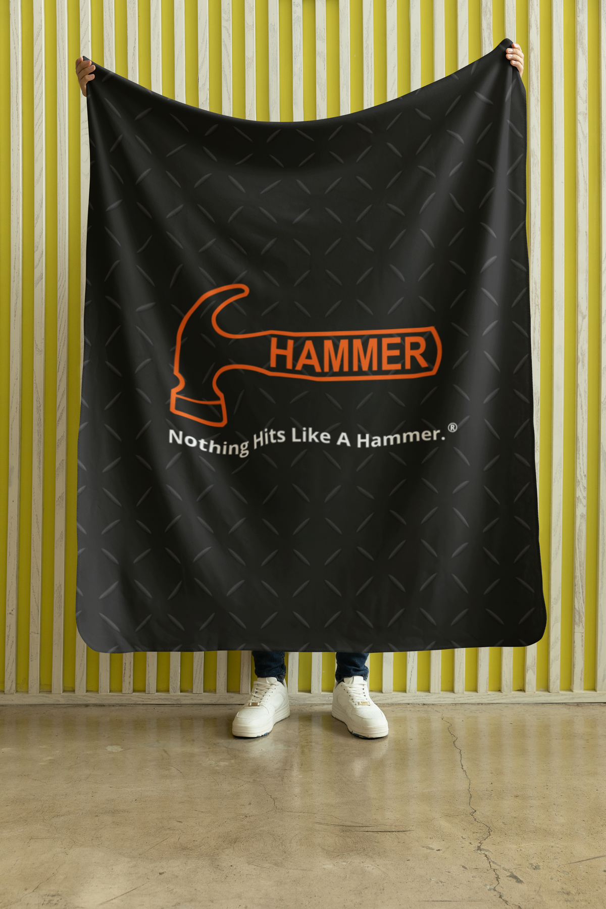 Hammer Diamond Plate 50" x 60" Plush Blanket