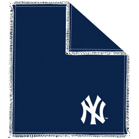 MLB Shammy New York Yankees * Ultimate oil removing pad * Leather on both sides * Restores tacky feel for better ball performance * Embroidered logos * 8 x 7.5